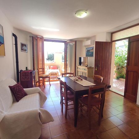 Casa Goletta Soggiorno Per 4 A 2 Minuti Dalla Spiaggia Iunq0334 كالا غونوني المظهر الخارجي الصورة